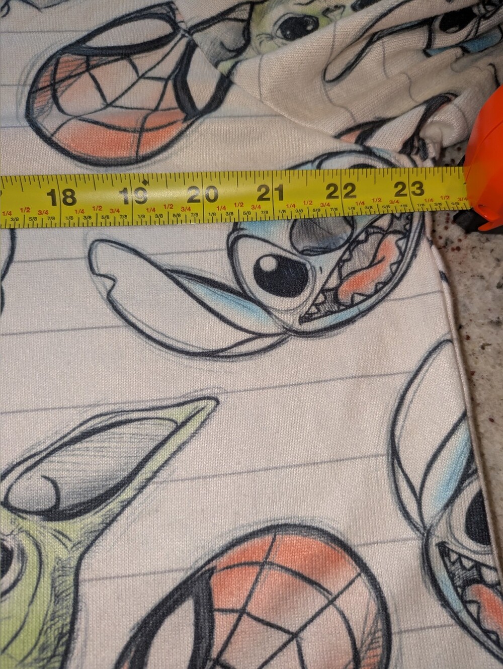 Disney 100 XXL Character Lounge Top Mickey Stitch Grogu Woody Spider-Man Unisex - Picture 6 of 9